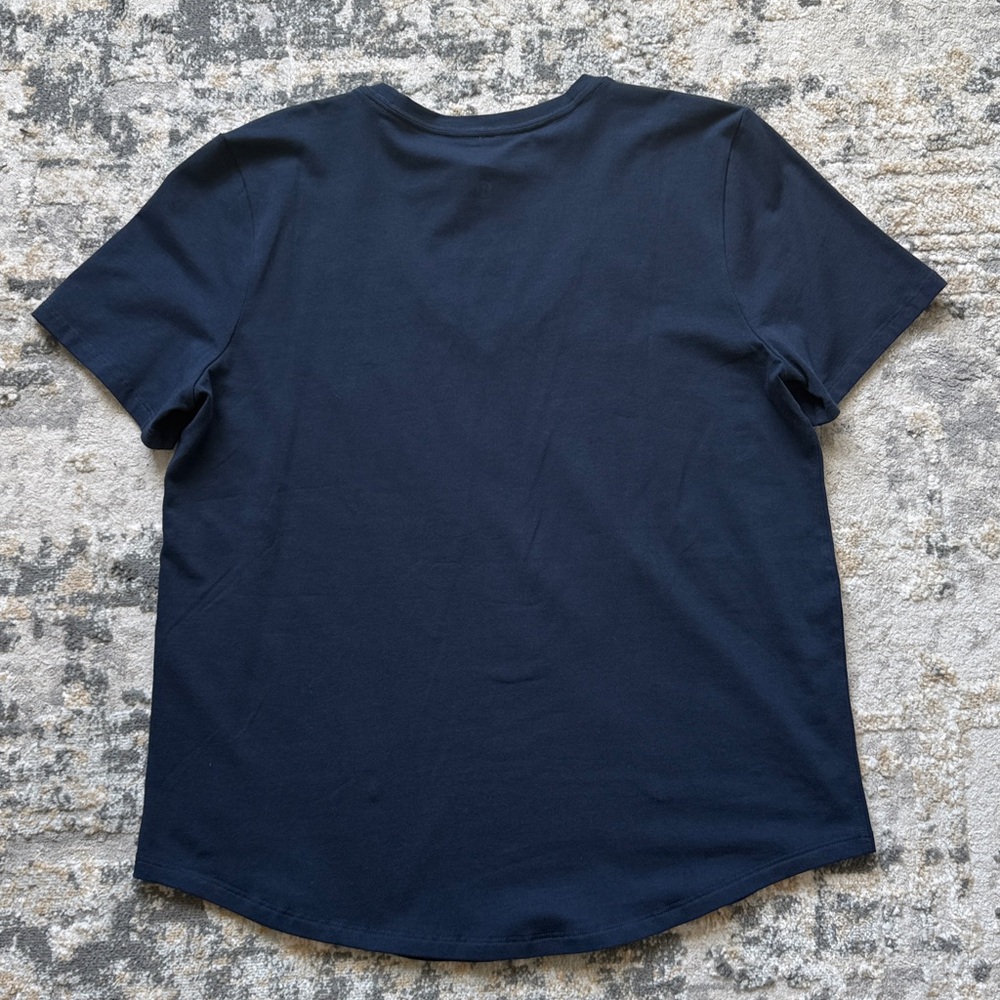 NWOT Lululemon Love V-Neck Shirt - Navy - Picture 4 of 6
